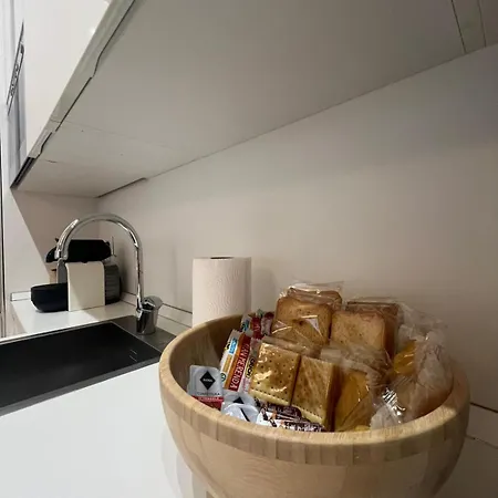 Lejlighed La Regina Delle Locazioni Accanto Bocconi *